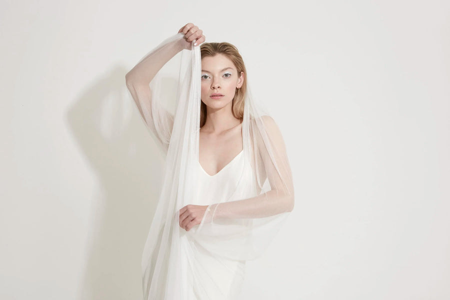 Luxe Minimal Veil