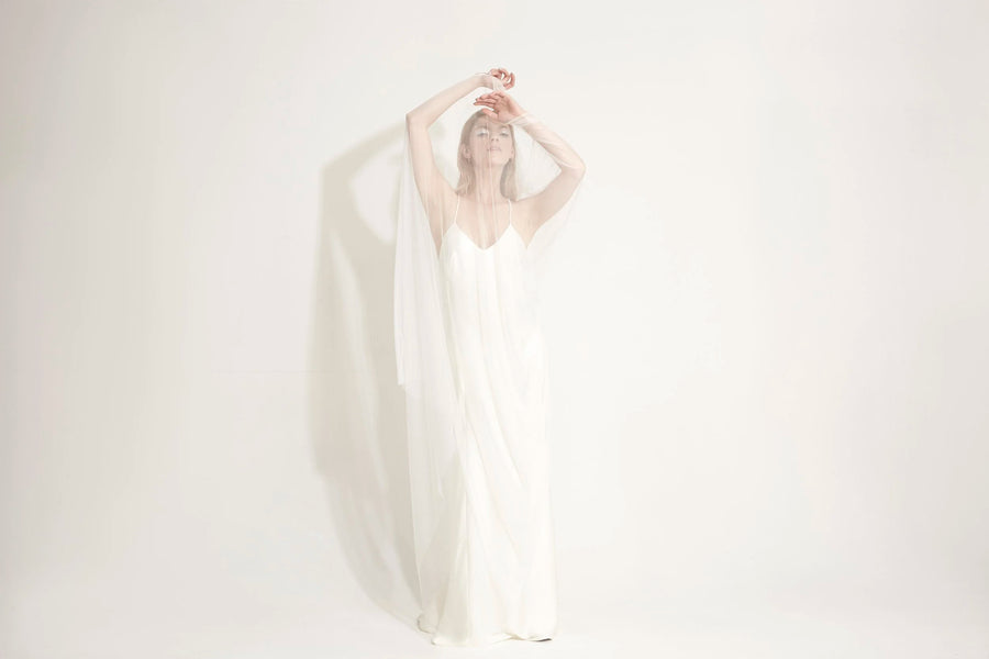 Luxe Minimal Veil