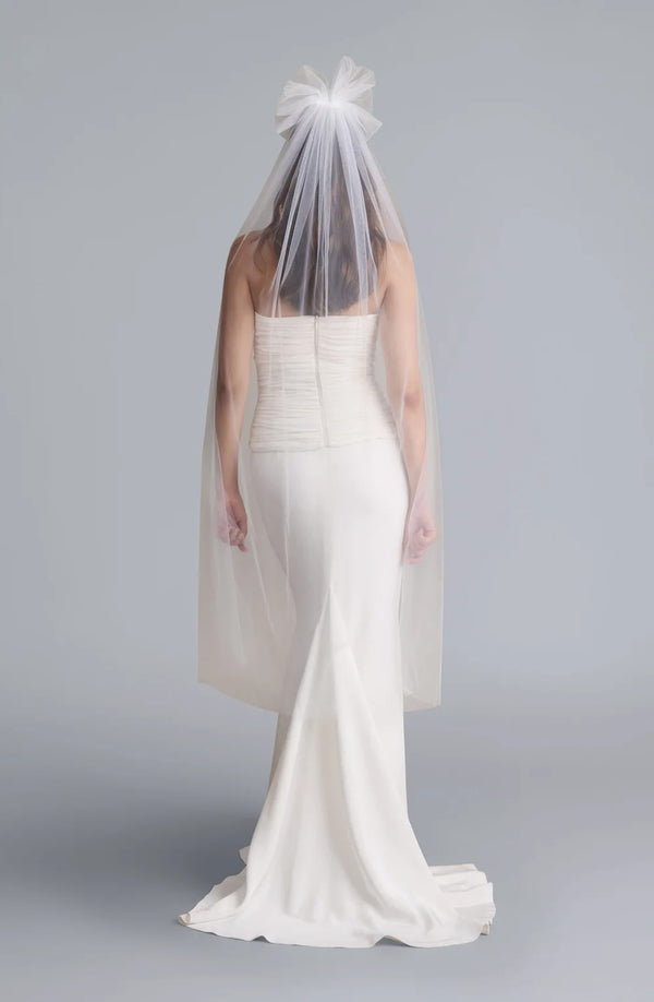 Farrah Veil